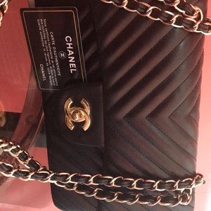 AUTHENTIC CHANEL PURSE!!!